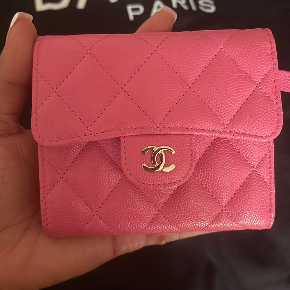 Chanel pink wallet